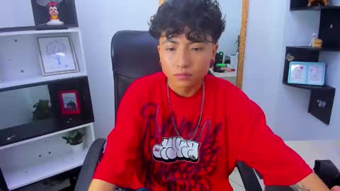 Snapshot of im_mathias chatting on 10.30.25 mathias online show from 10.30.25