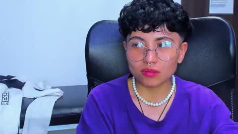 Snapshot of im_mathias chatting on 02.20.26 mathias online show from 02.20.26