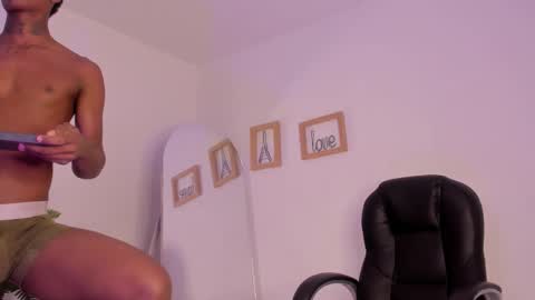 Snapshot of im_oleider chatting on 02.27.26 oleider dont forget your thumbs up online show from 02.27.26