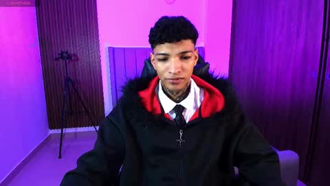 im_usuga online show from 04.14.26