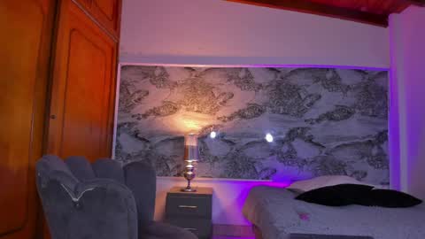 im_xandersmith online show from 04.16.26