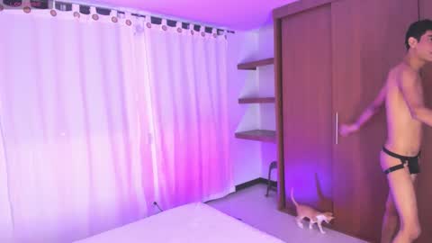 Snapshot of im_zayn chatting on 11.18.25 CAMILO dont forget to leave your thumb up 3 online show from 11.18.25