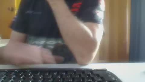 Aussie Guy online show from 01.05.26