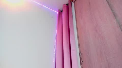 Dayana  online show from 12.22.24