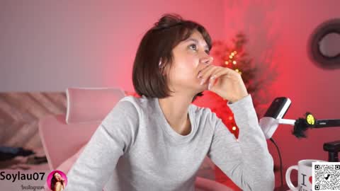 Snapshot of imjess_ chatting on 12.22.25 imjess_ online show from 12.22.25