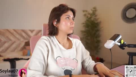 Snapshot of imjess_ chatting on 01.12.26 imjess_ online show from 01.12.26