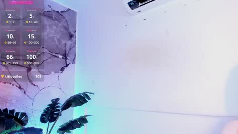 Leana online show from 12.10.24