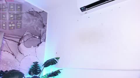 Leana online show from 12.14.24