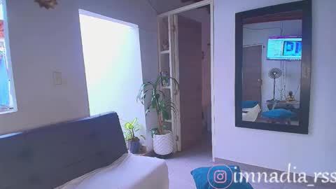 Snapshot of imnadiaroses chatting on 02.13.26 Nadia online show from 02.13.26