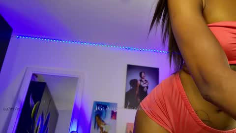 Snapshot of imselma chatting on 02.10.26 Ill take a break see you later to light candles online show from 02.10.26