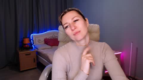 incredible_ariela online show from 12.11.24