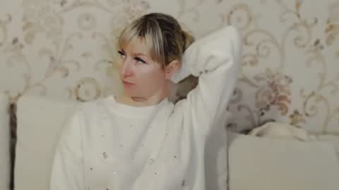 incredible_ariela online show from 01.02.25