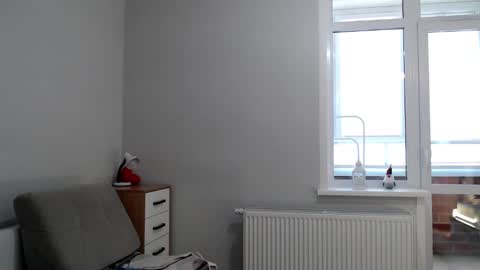 Snapshot of increible_della chatting on 02.09.25 Della online show from 02.09.25