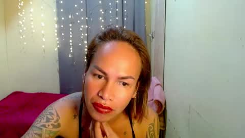 Pakay online show from 02.04.25