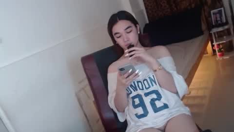 indestructabletrixie online show from 03.10.26