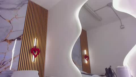 Indi Catalina online show from 03.24.26