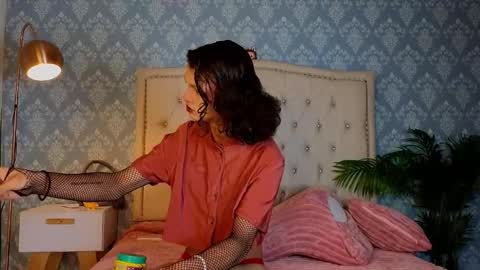 Snapshot of indi_rave chatting on 01.08.26 INDI online show from 01.08.26