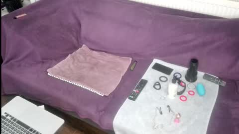 Snapshot of indian_exhibitionist chatting on 03.14.26 indian_exhibitionist online show from 03.14.26