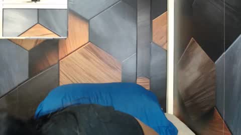 Melz online show from 10.29.25