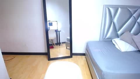 indian_whore18 online show from 03.08.25