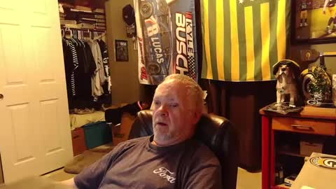 Papa online show from 09.22.25