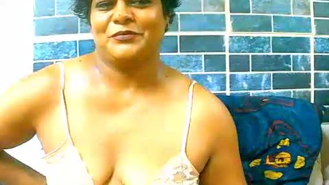 Snapshot of indiancherrypie chatting on 12.13.24 indiancherrypie online show from 12.13.24
