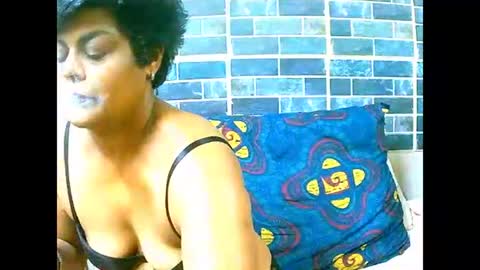 Snapshot of indiancherrypie chatting on 12.16.24 indiancherrypie online show from 12.16.24