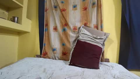 Snapshot of indiancumking chatting on 12.20.24 inindiancumking online show from 12.20.24