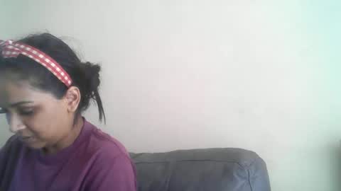 Snapshot of indiancutiexo chatting on 09.26.25 indiancutiexo online show from 09.26.25