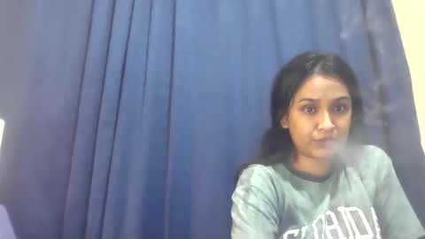 Snapshot of indiancutiexo chatting on 10.10.25 indiancutiexo online show from 10.10.25