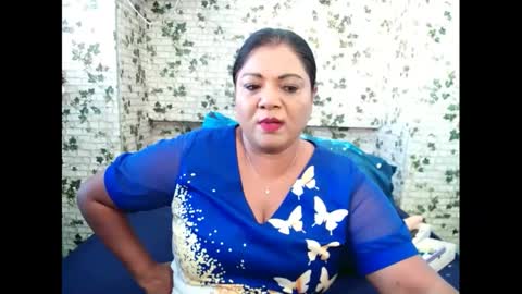Snapshot of indiandelia chatting on 01.20.25 indiandelia online show from 01.20.25