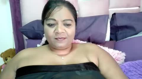 indiandelia online show from 11.04.25