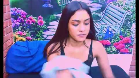 indianpretty1 online show from 12.15.25