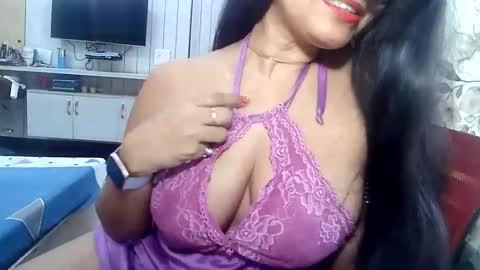 Snapshot of indianrads9 chatting on 12.13.24 Radha online show from 12.13.24