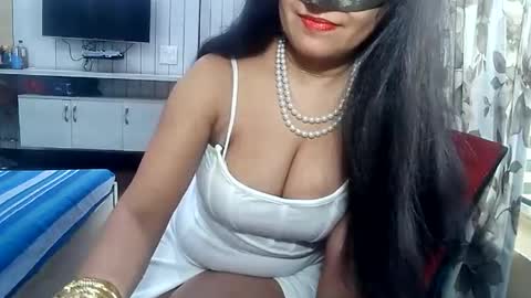 Snapshot of indianrads9 chatting on 01.05.25 Radha online show from 01.05.25