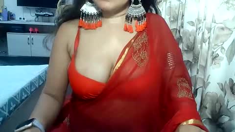 Snapshot of indianrads9 chatting on 02.04.25 Radha online show from 02.04.25