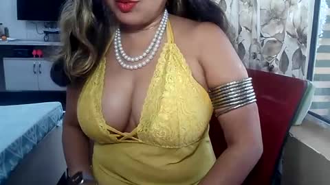 Snapshot of indianrads9 chatting on 02.13.25 Radha online show from 02.13.25
