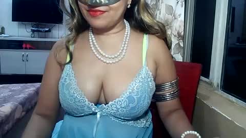 Snapshot of indianrads9 chatting on 02.16.25 Radha online show from 02.16.25