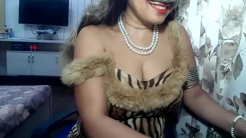 Snapshot of indianrads9 chatting on 02.26.25 Radha online show from 02.26.25
