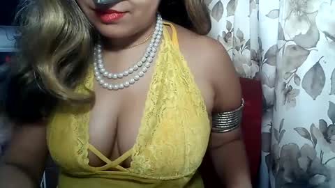 Snapshot of indianrads9 chatting on 02.27.25 Radha online show from 02.27.25