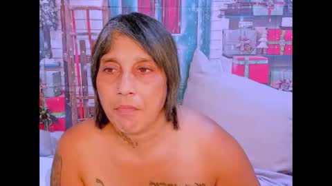 indianroxy27 online show from 12.04.25