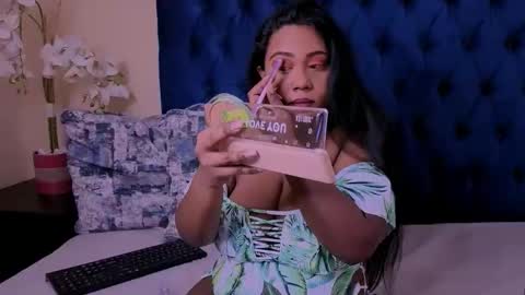 Snapshot of indiansapphirex chatting on 11.04.25 indiansapphirex online show from 11.04.25