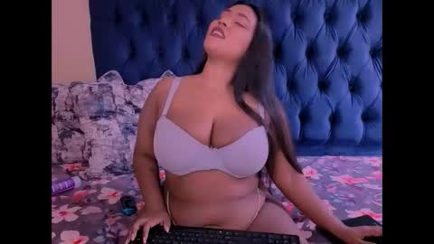 Snapshot of indiansapphirex chatting on 11.29.25 indiansapphirex online show from 11.29.25