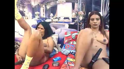 Snapshot of indiansexyass4u2luv chatting on 02.14.26 indiansexyass4u2luv online show from 02.14.26