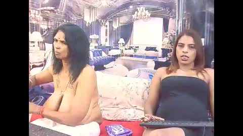 Snapshot of indiansexyass4u2luv chatting on 02.16.26 indiansexyass4u2luv online show from 02.16.26