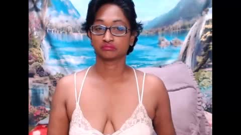 Shreya online show from 03.04.25