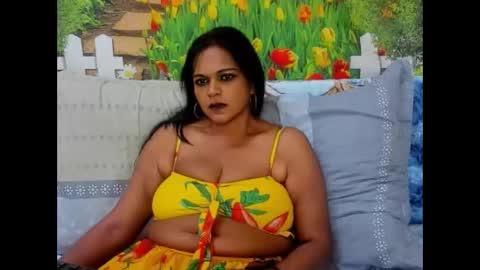 indianswtbella online show from 10.09.25