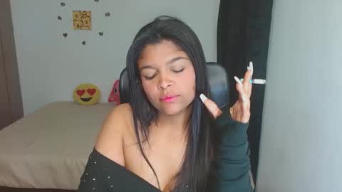 Aleja vallejo online show from 10.21.25