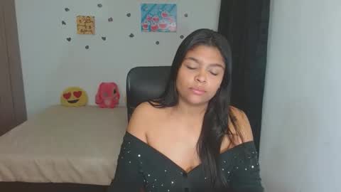 Aleja vallejo online show from 11.15.25