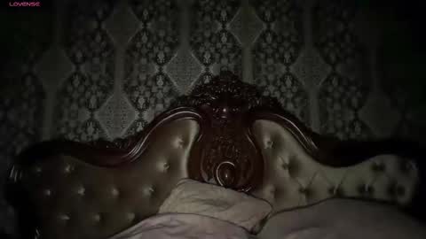 Indika Flower online show from 02.28.25